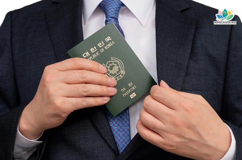 Visa F5 (hay còn gọi là Thẻ xanh Hàn Quốc) là diện visa quyền lực cao nhất dành cho người nước ngoài tại Hàn Quốc